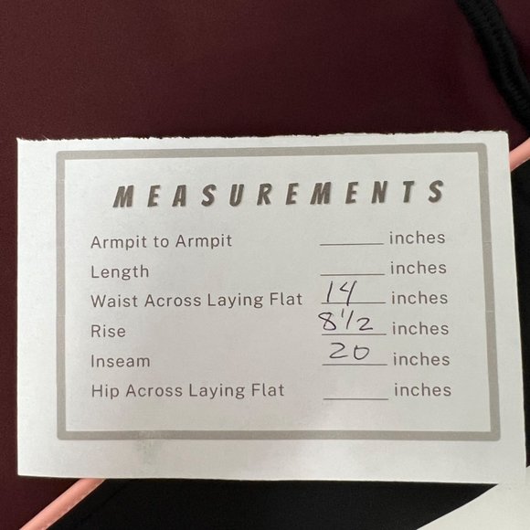 Athleta Velocity Stash Pocket Colorblock Capri Antique Burgundy Black size Small - Picture 14 of 14